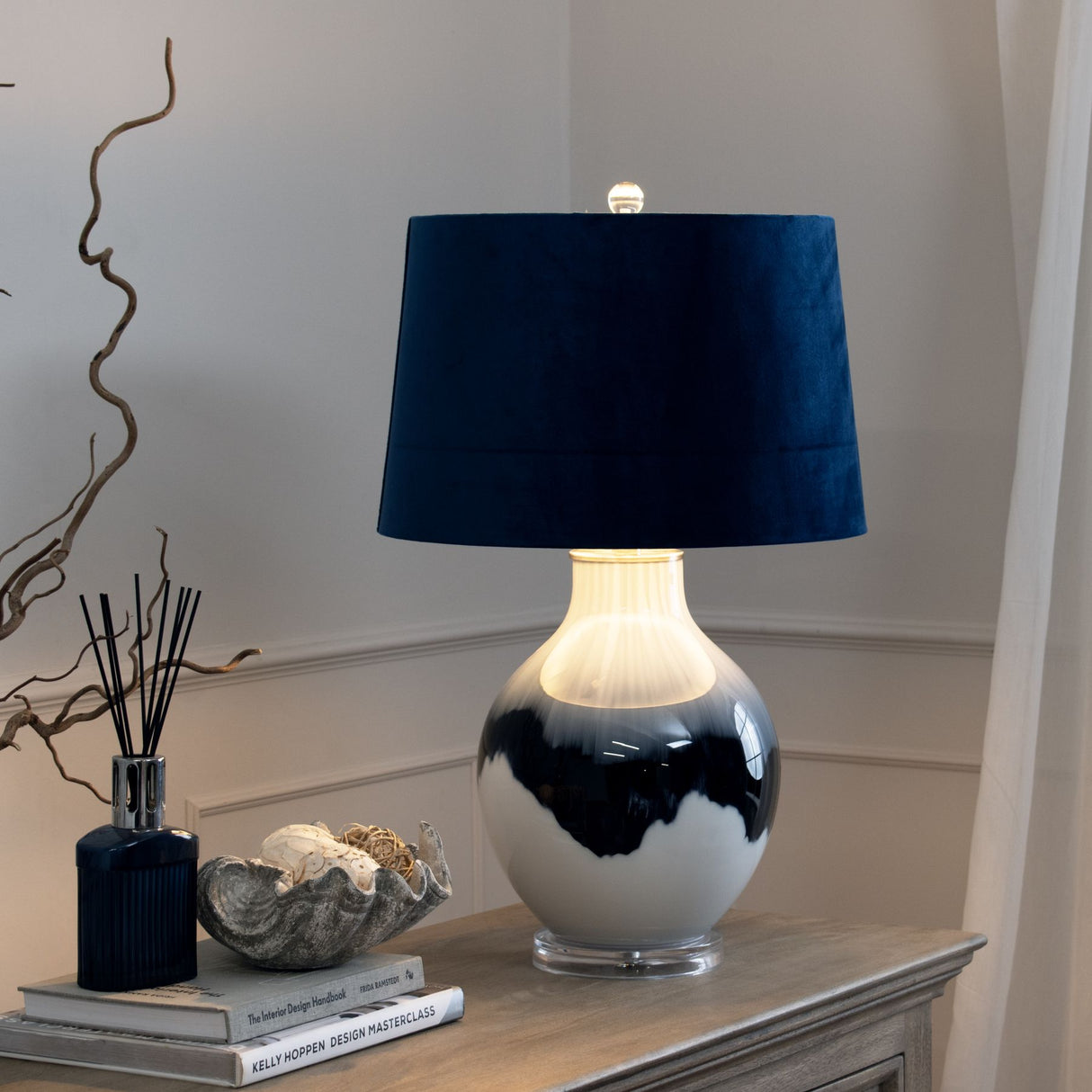 Ice Shadows Table Lamp With Lampshade