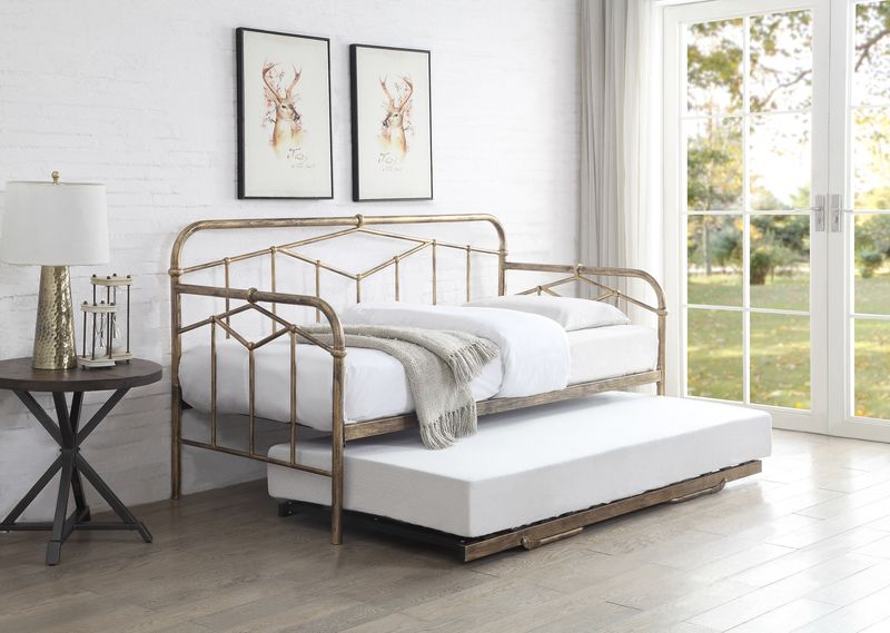 Axton Metal Daybed