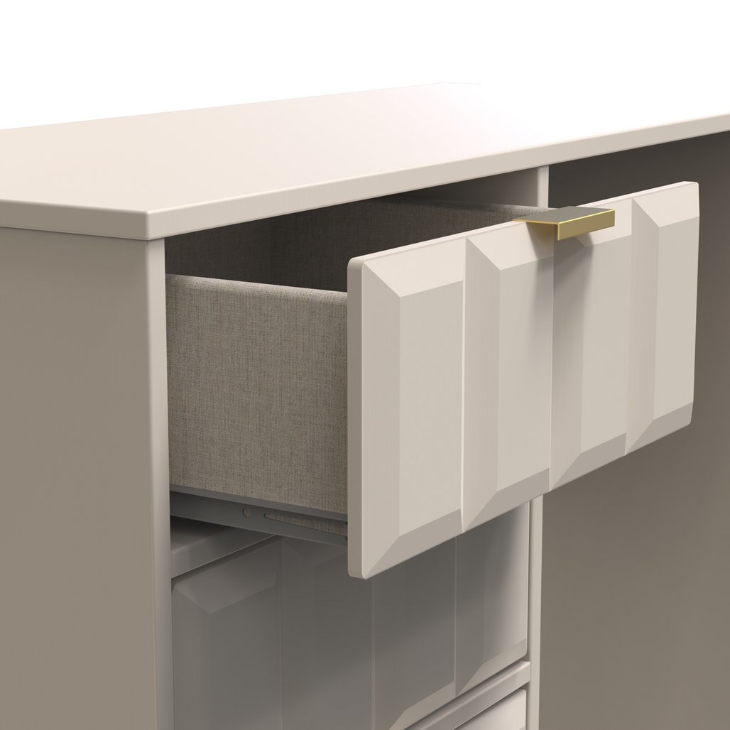 Cube 4 Piece Bedroom Set
