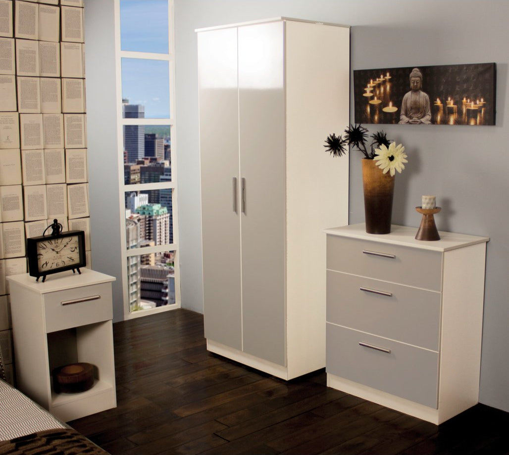 Contrast 3 Drawer Chest