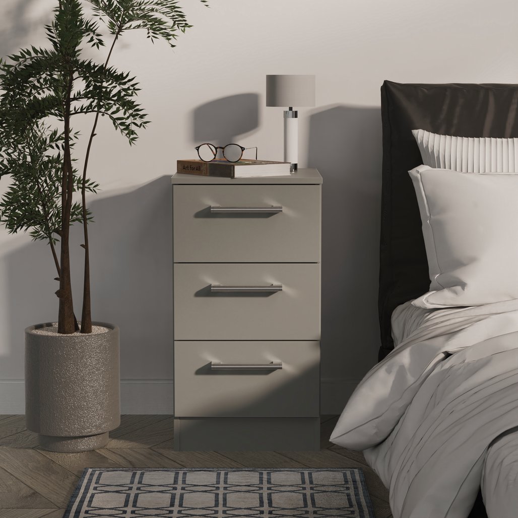 Devon 3 Drawer Bedside Table