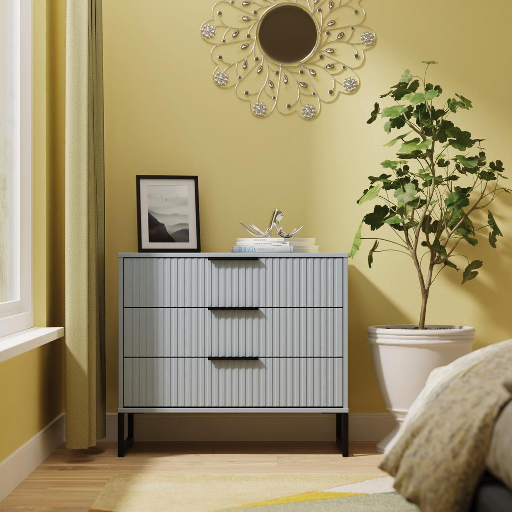 Fluted 3 Drawer Chest with Black Sleigh Legs