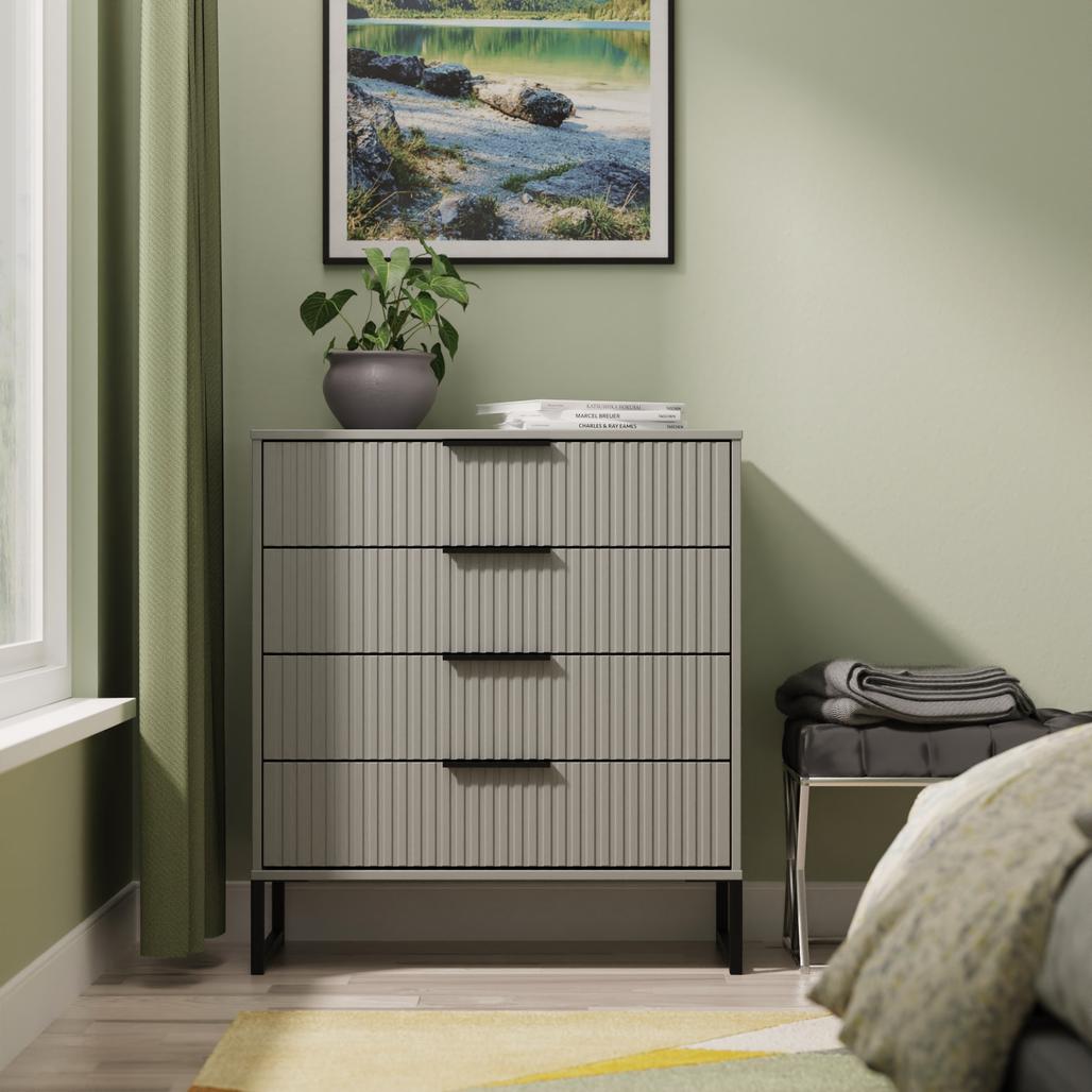 Fluted 4 Drawer Chest with Black Sleigh Legs