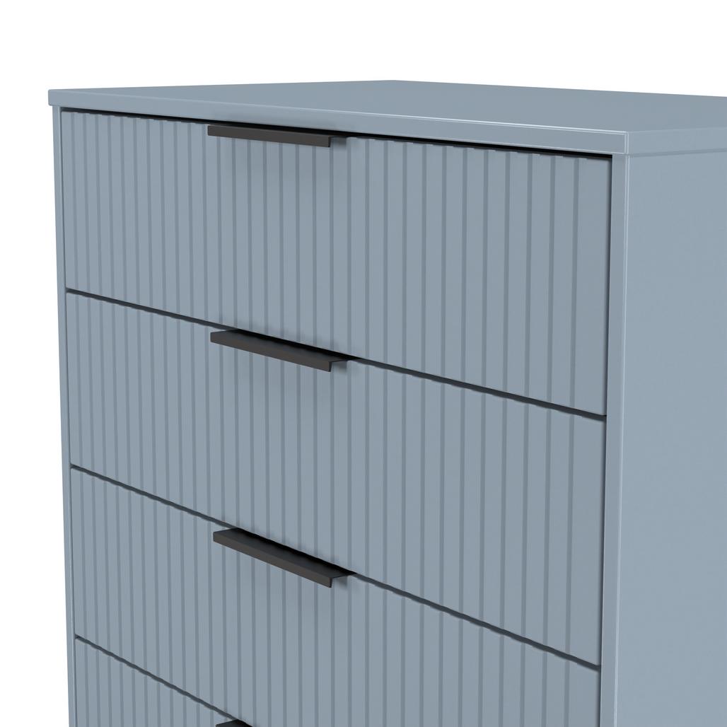 Fluted 4 Drawer Chest with Black Sleigh Legs