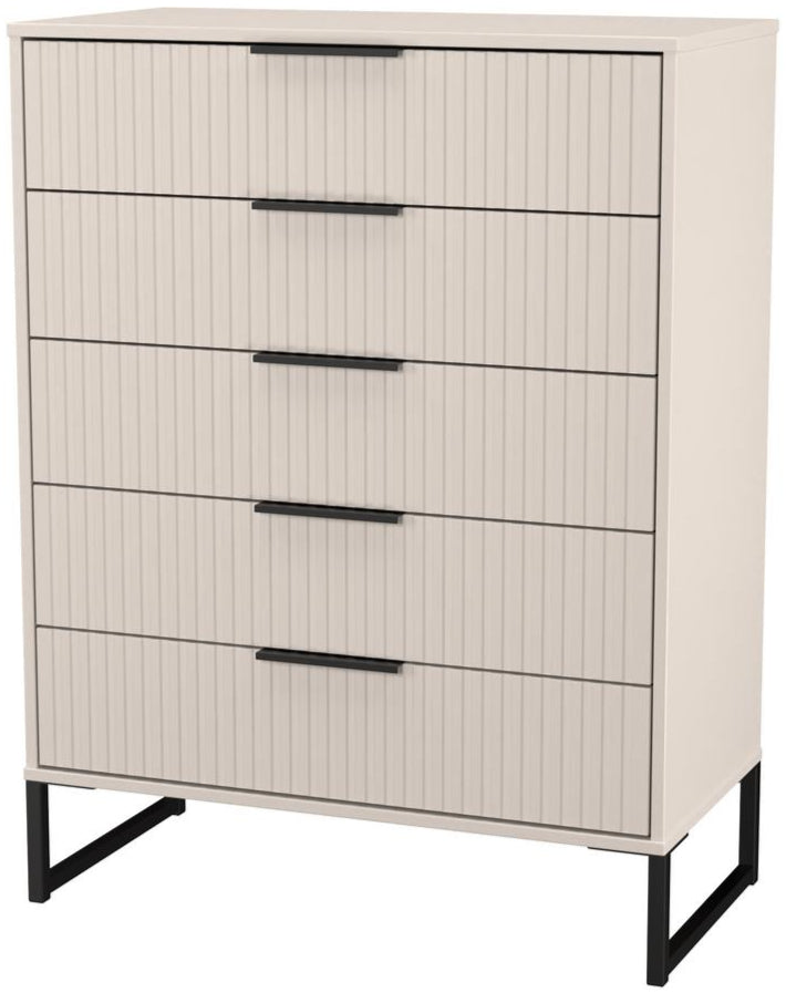 Fluted 5 Drawer Chest with Black Sleigh Legs