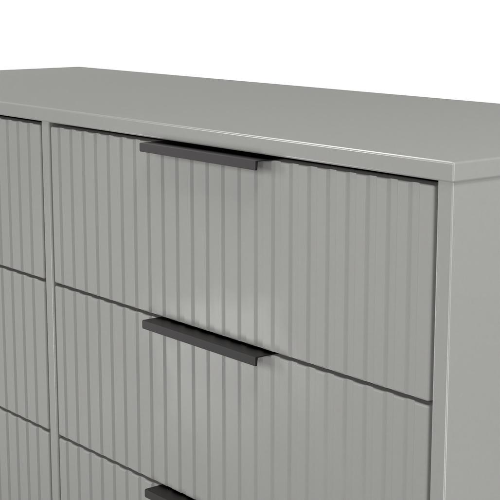 Fluted 6 Drawer Midi Chest with Black Sleigh Legs