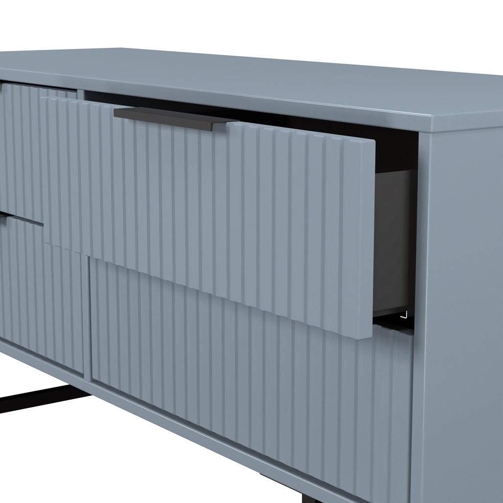 Fluted 4 Drawer Bed Box with Black Sleigh Legs