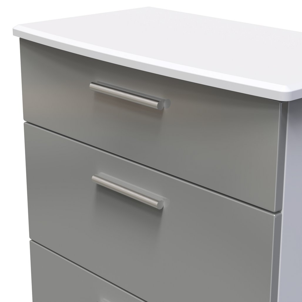 Knightsbridge Deep 3 Drawer Chest