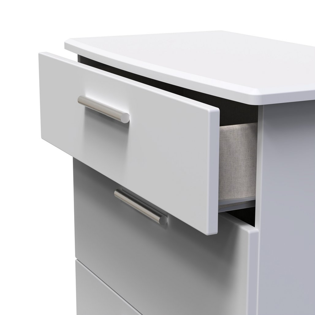 Knightsbridge Deep 3 Drawer Chest
