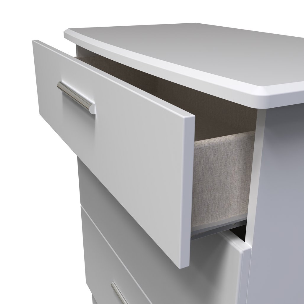 Knightsbridge Deep 3 Drawer Chest