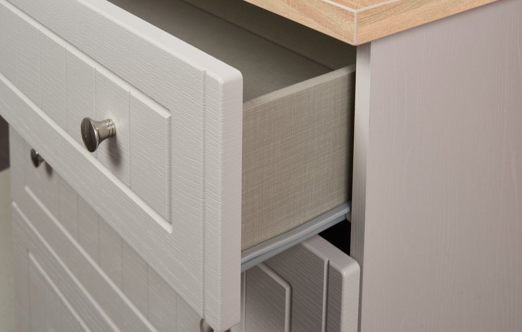 Vienna 4 Drawer Chest with Oak Top