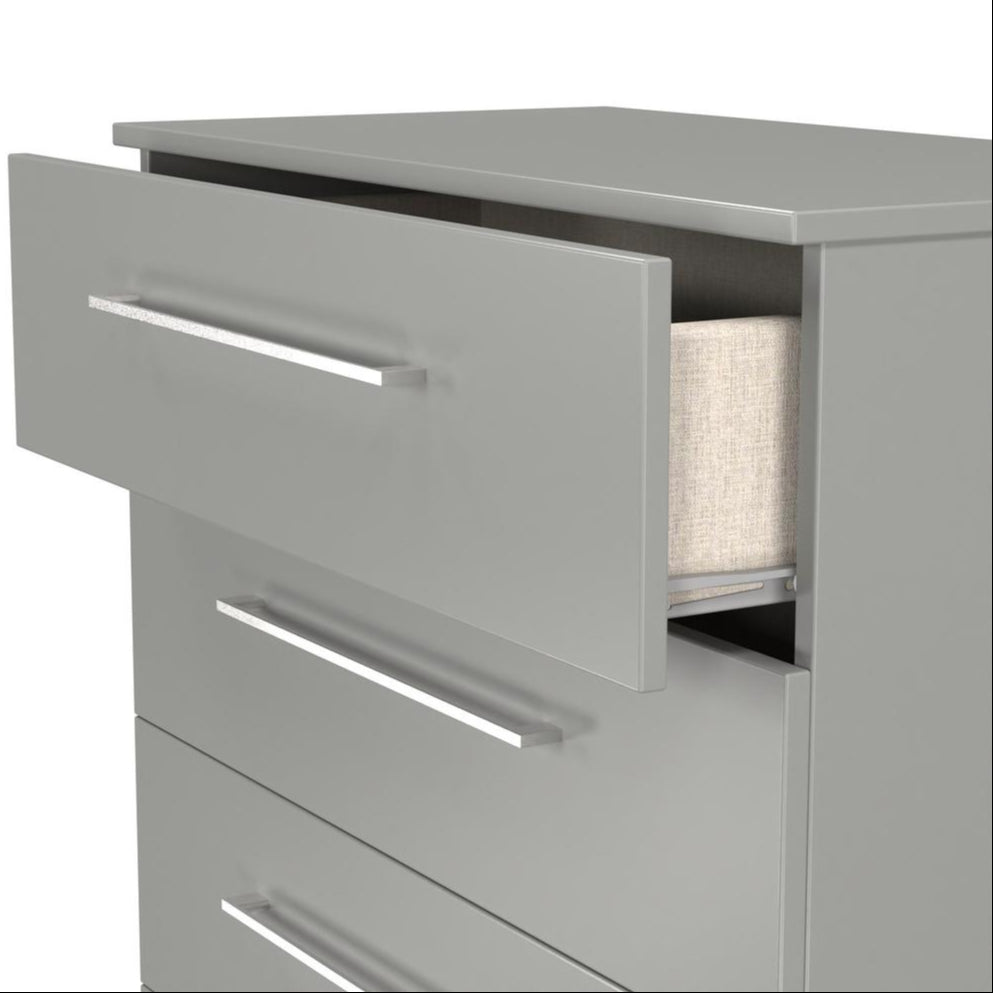 Worcester 4 Drawer Chest of Drawers