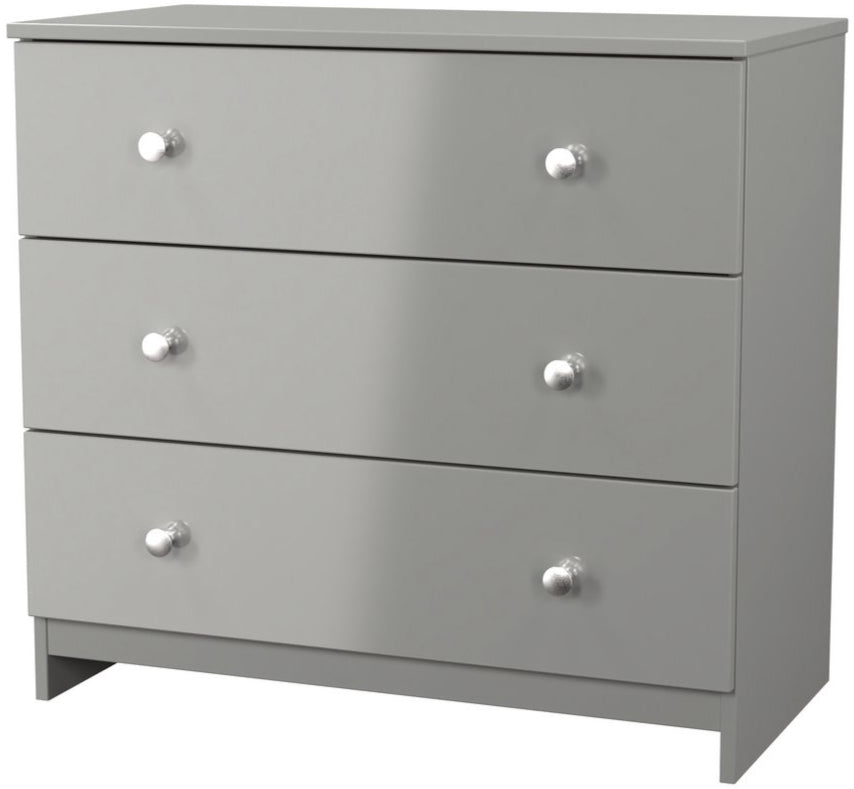 Yarmouth 3 Drawer Chest