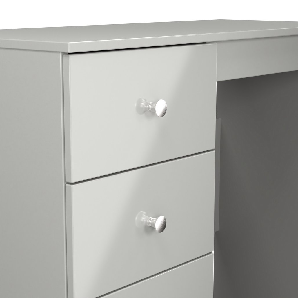 Yarmouth 3 Drawer Pedestal Vanity Desk