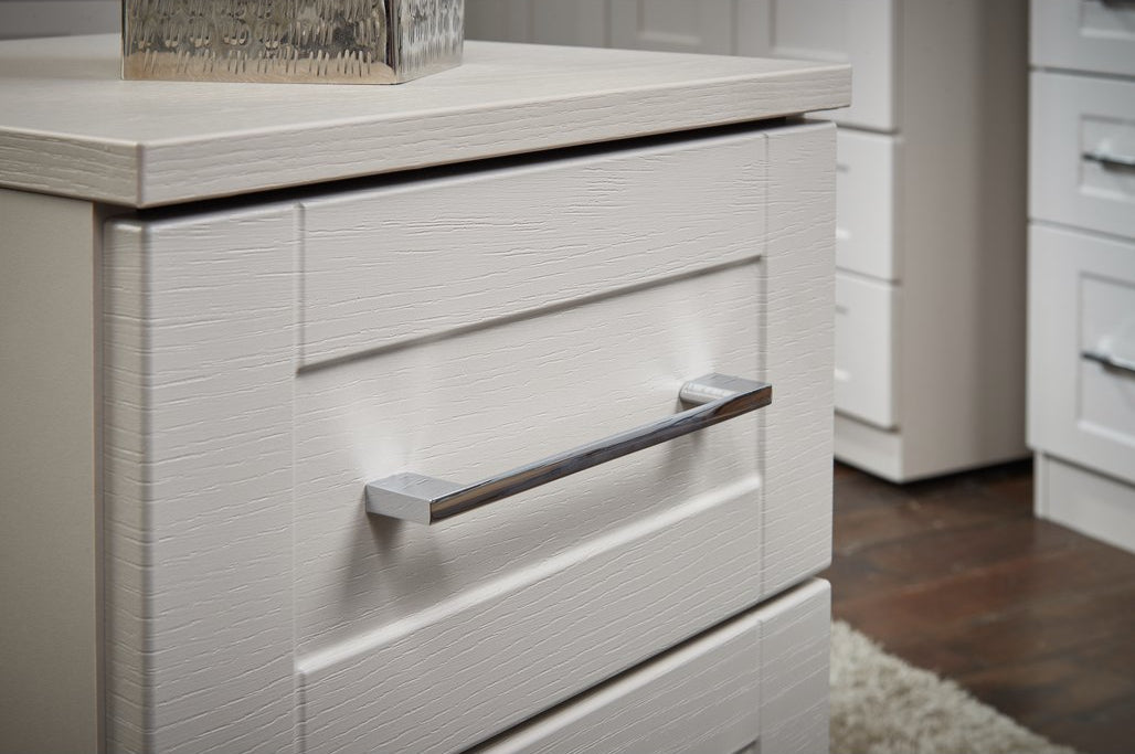 York 2 Drawer Bedside Table