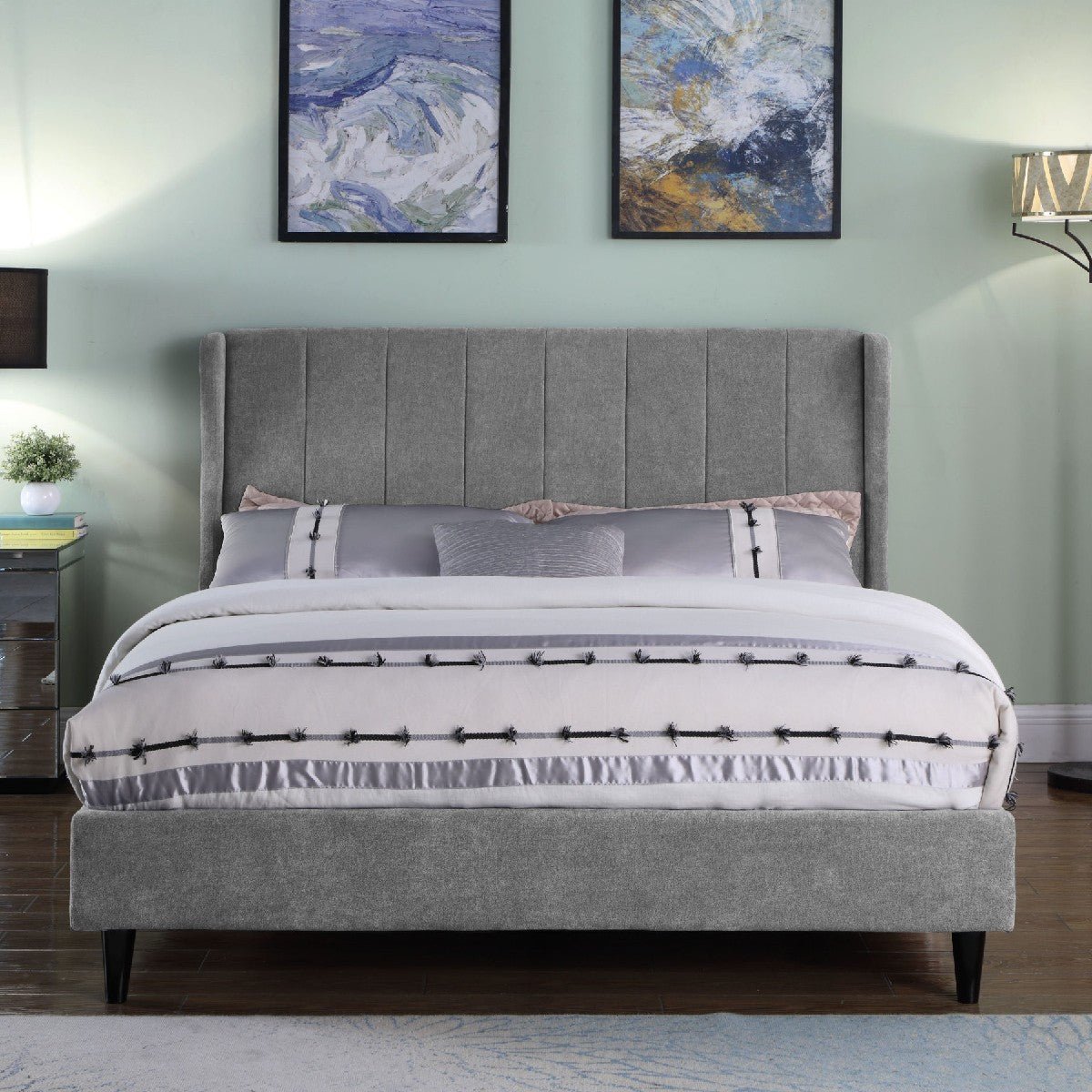 Amelia Velvet Bed - Seconique