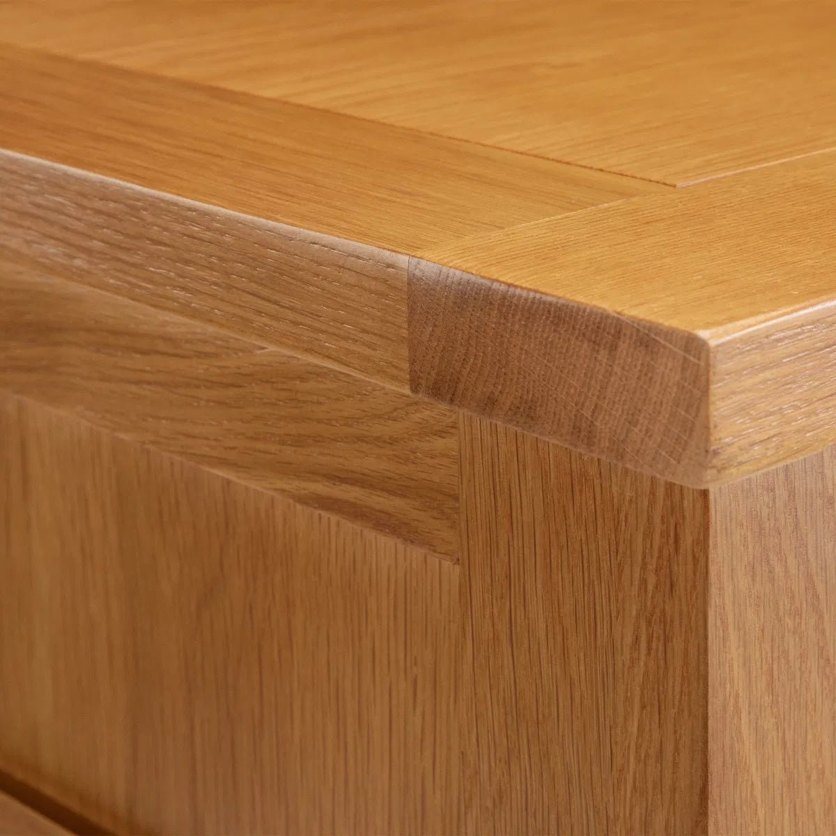 Astoria 1 Drawer Lamp Table - Julian Bowen
