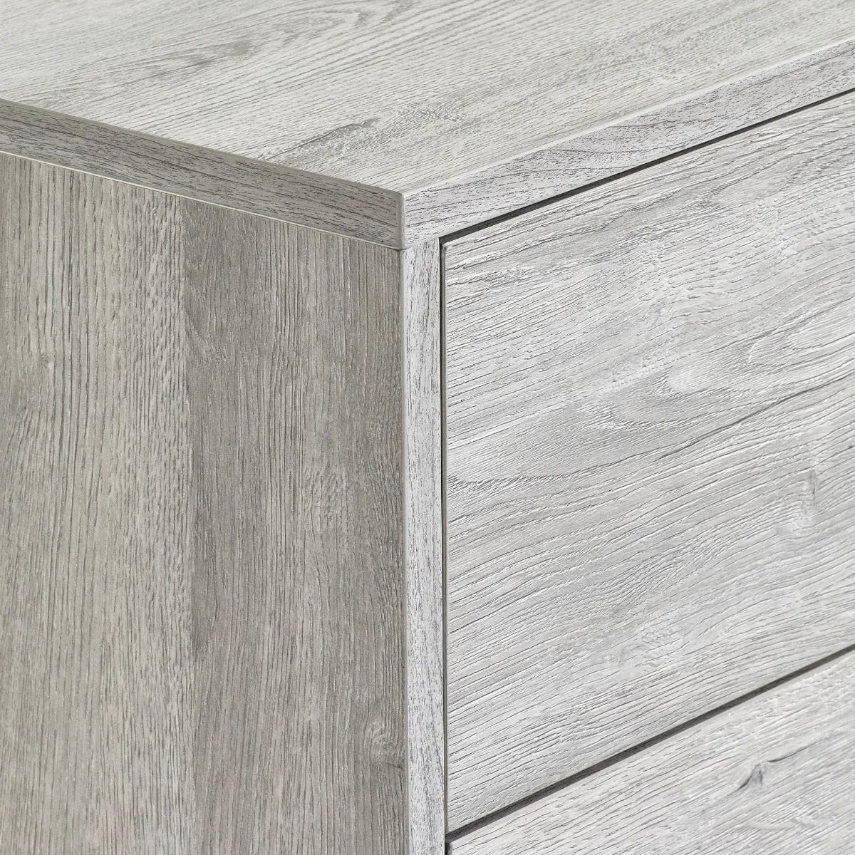 Bali 4 Drawer Chest - Julian Bowen