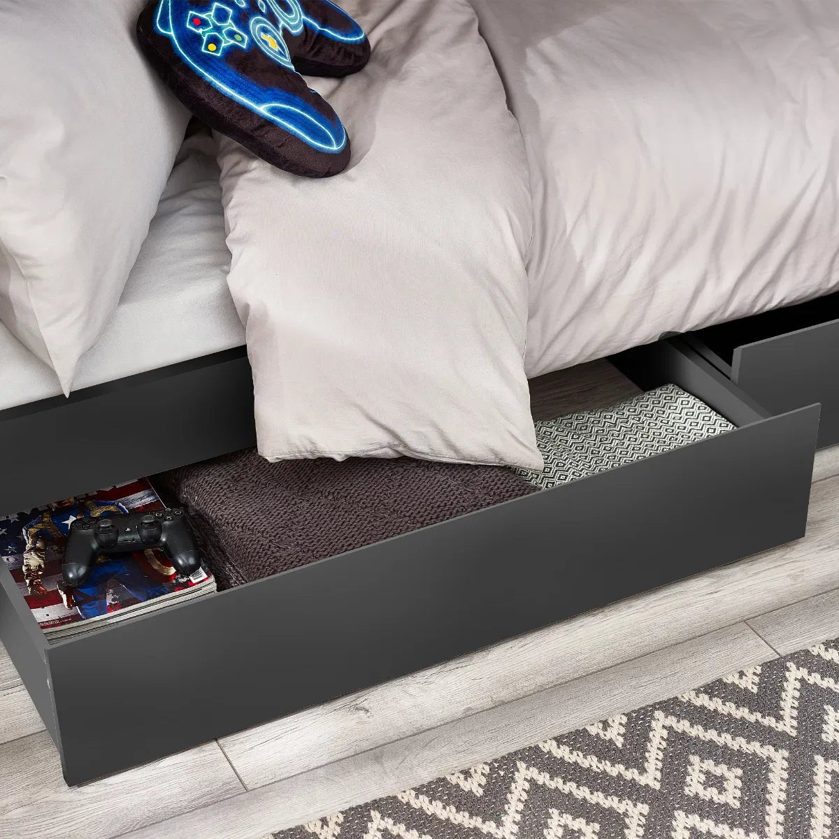 Camelot Staircase 3ft Bunk Bed - Julian Bowen