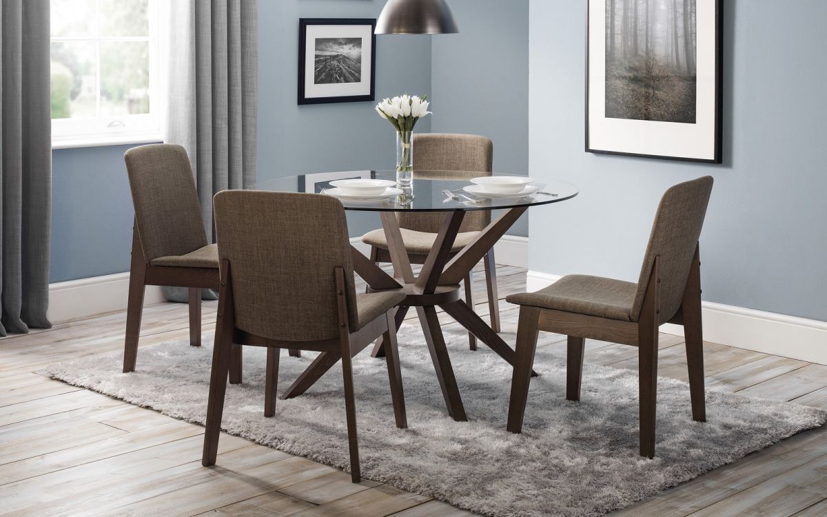 Chelsea Round Dining Table with 4 Kensington Chairs - Julian Bowen