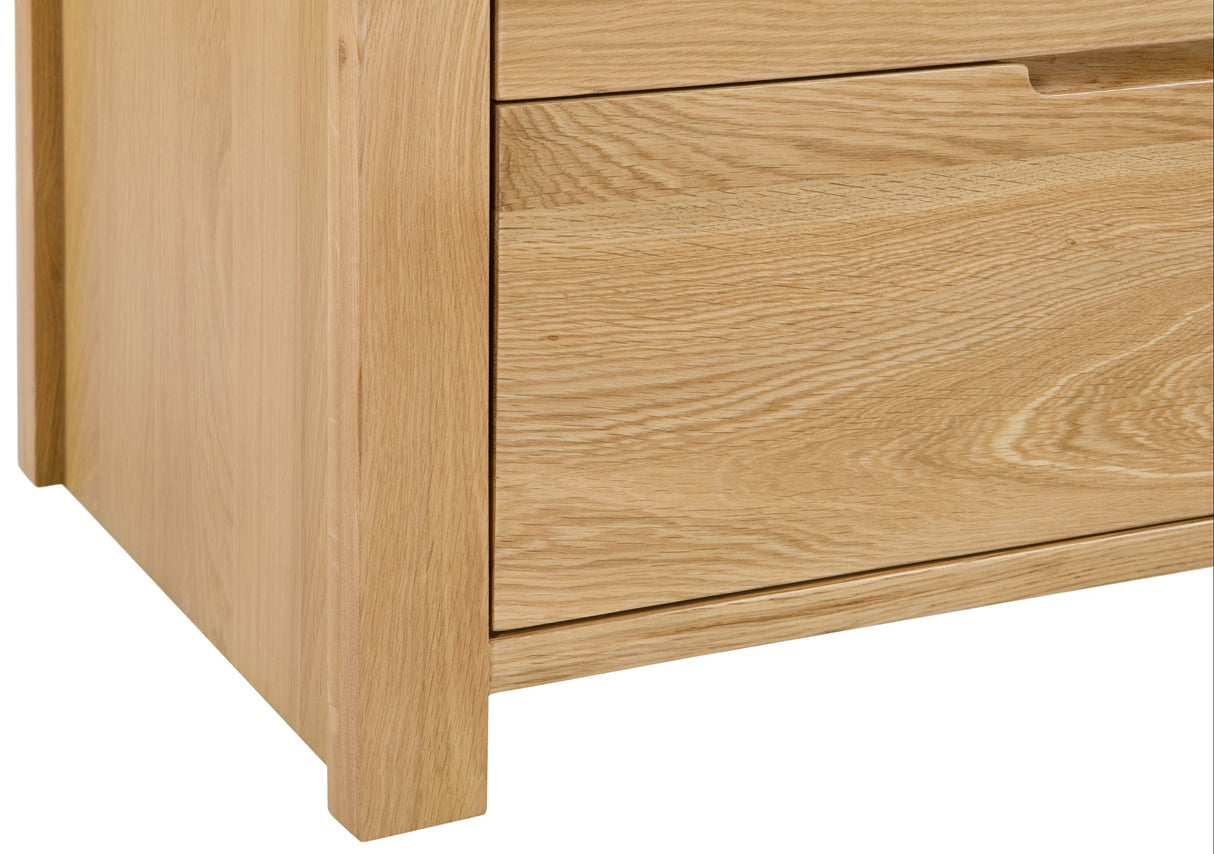 Curve 3+2 Drawer Chest - Julian Bowen
