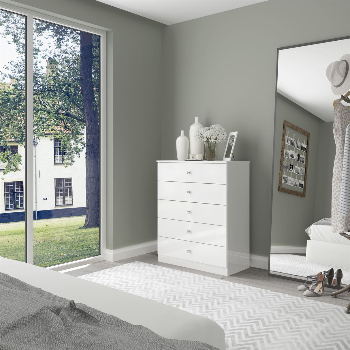 Denver 5 Drawer Chest - Seconique