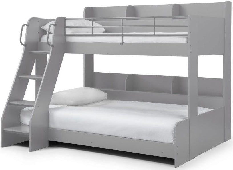 Domino Triple Sleeper - Julian Bowen