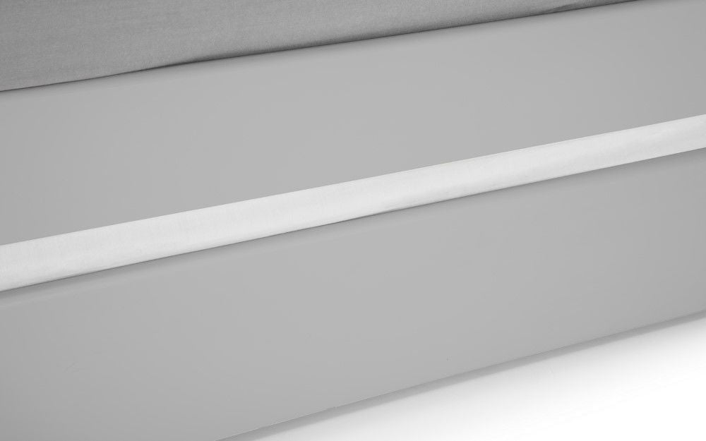 Elba Daybed - Julian Bowen