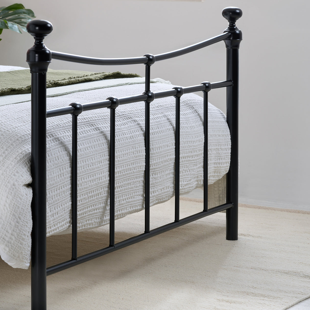 Emily Metal Bed - Birlea