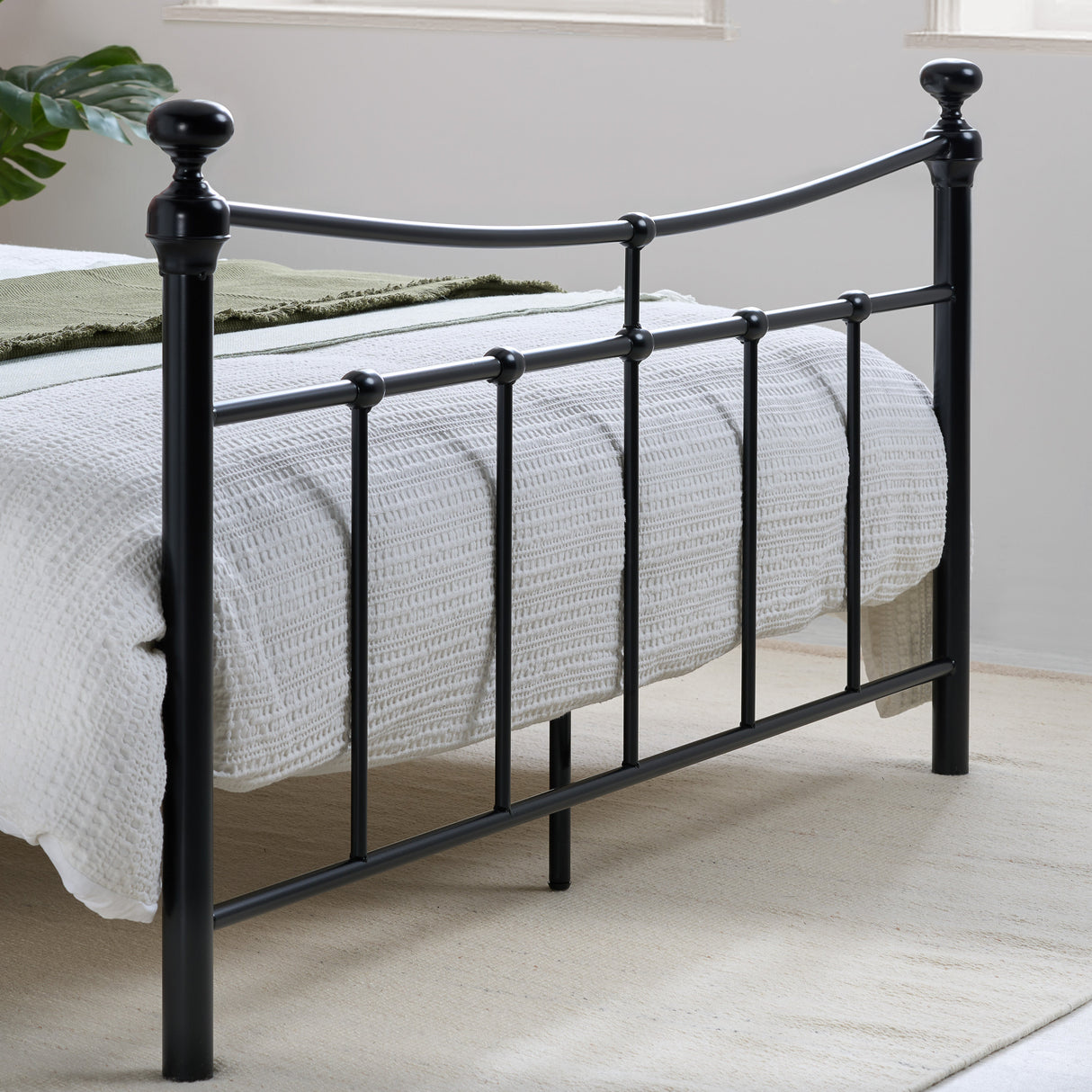 Emily Metal Bed - Birlea