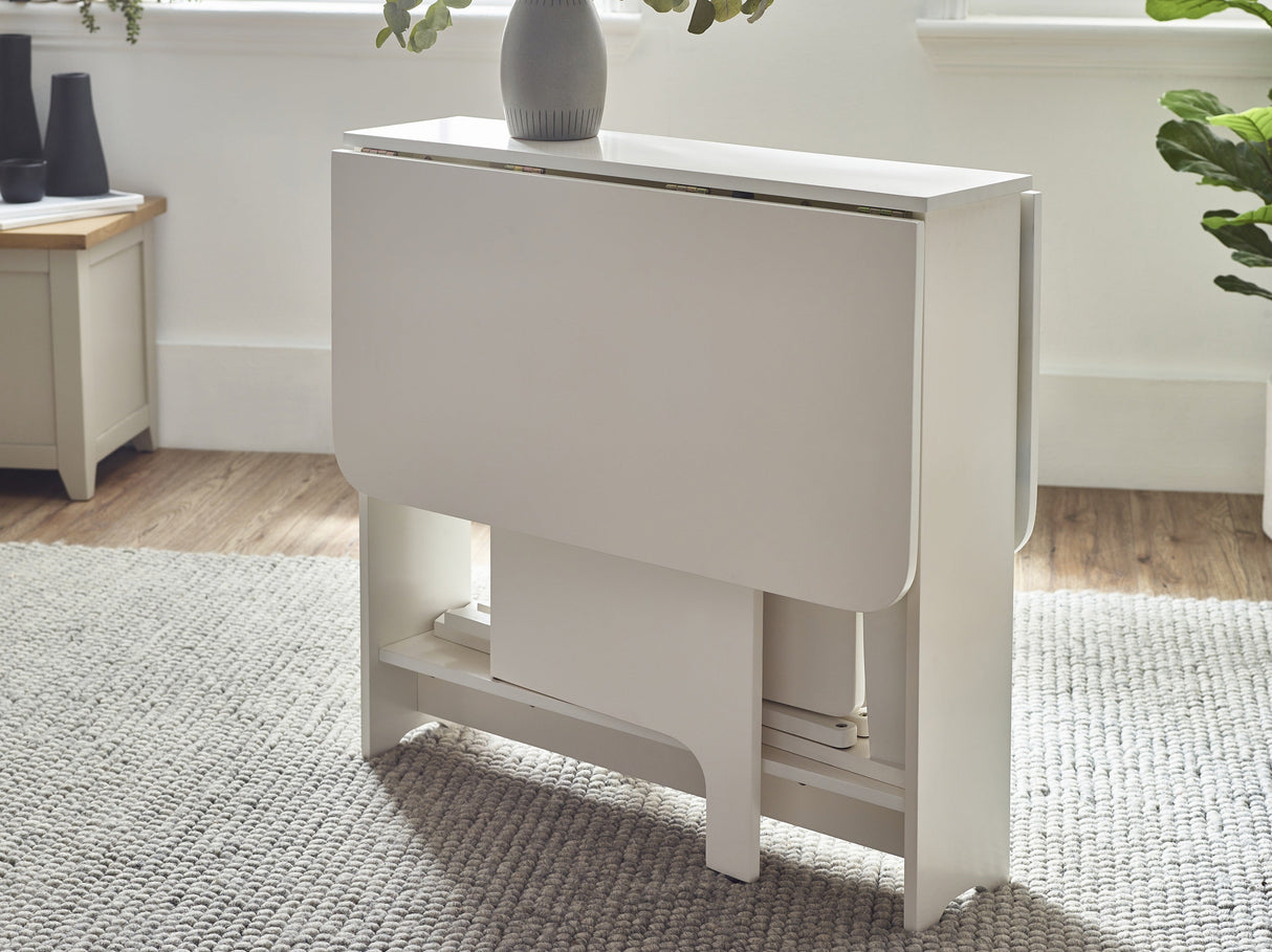 Gatan Small Gateleg Table with 2 Foldaway Chairs - Julian Bowen