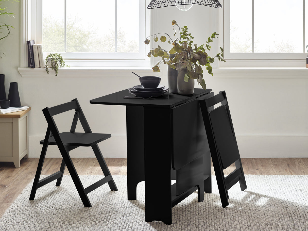 Gatan Small Gateleg Table with 2 Foldaway Chairs - Julian Bowen