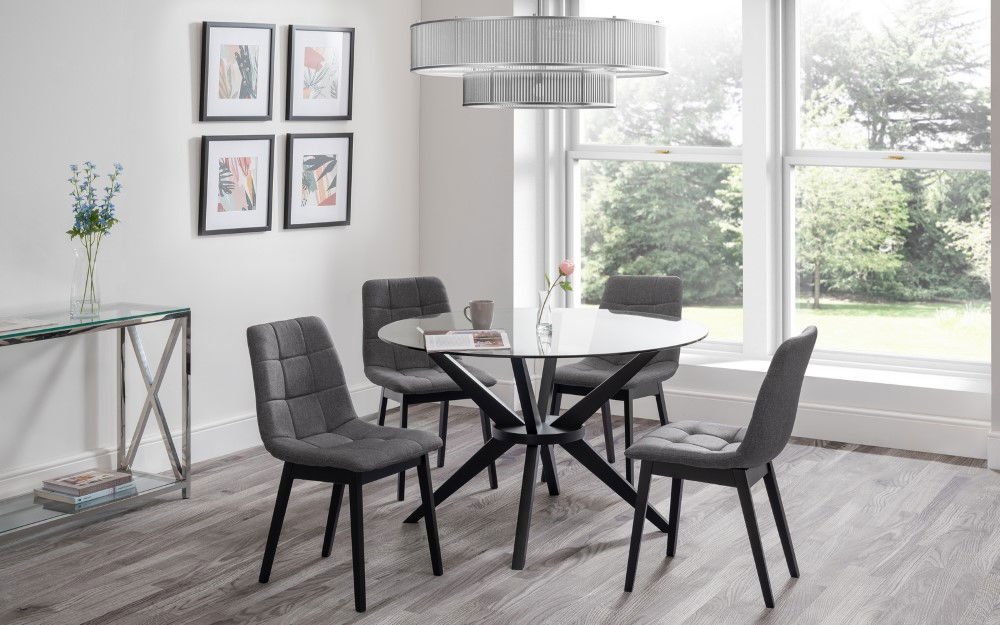 Hayden Dining Table & 4 Chairs - Julian Bowen