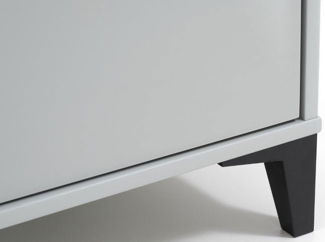 Lakers Locker Desk - Julian Bowen