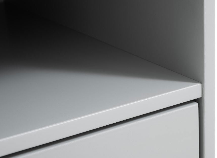 Lakers Locker Desk - Julian Bowen