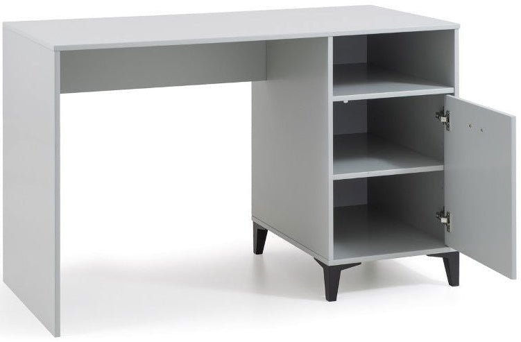 Lakers Locker Desk - Julian Bowen