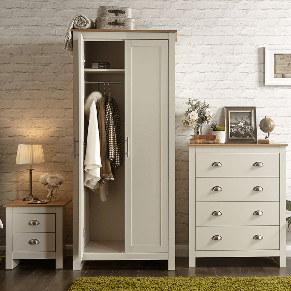 Lancaster 3 Piece Bedroom Set - GFW