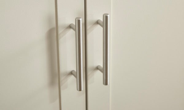 Lancaster 4 Piece Bedroom Set - GFW