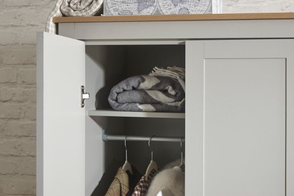 Lancaster 4 Piece Bedroom Set - GFW