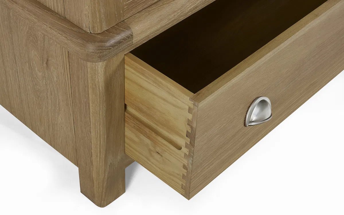 Memphis 2 Door 1 Drawer Double Wardrobe - Julian Bowen