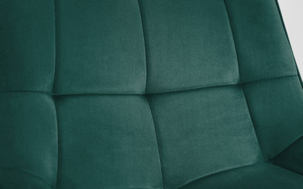 Montero Round Table & 4 Hadid Dining Chairs - Julian Bowen