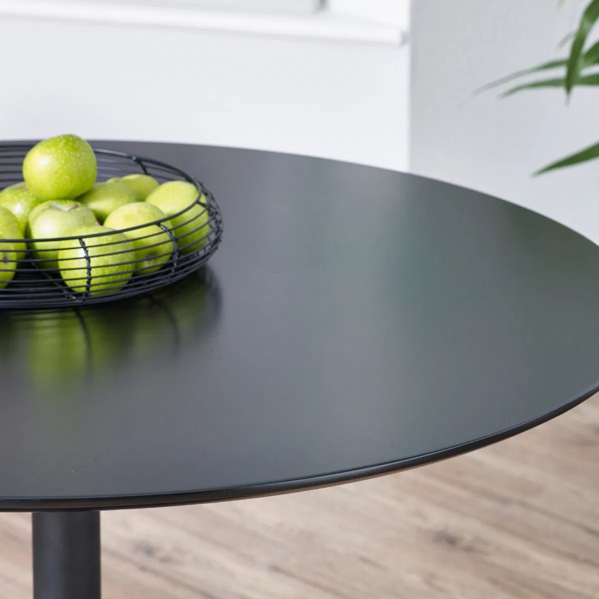 Nero 100cm Round Pedestal Dining Table - Julian Bowen