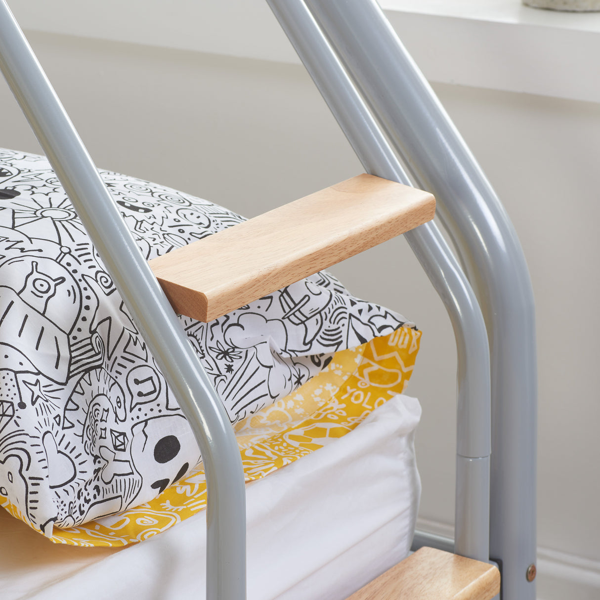 Nexus Triple Sleeper Silver Metal Bunk Bed - Birlea