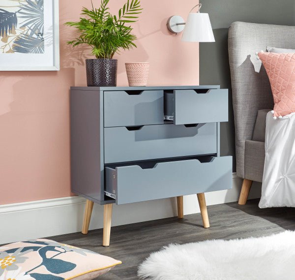 Nyborg 2+2 Drawer Chest - GFW