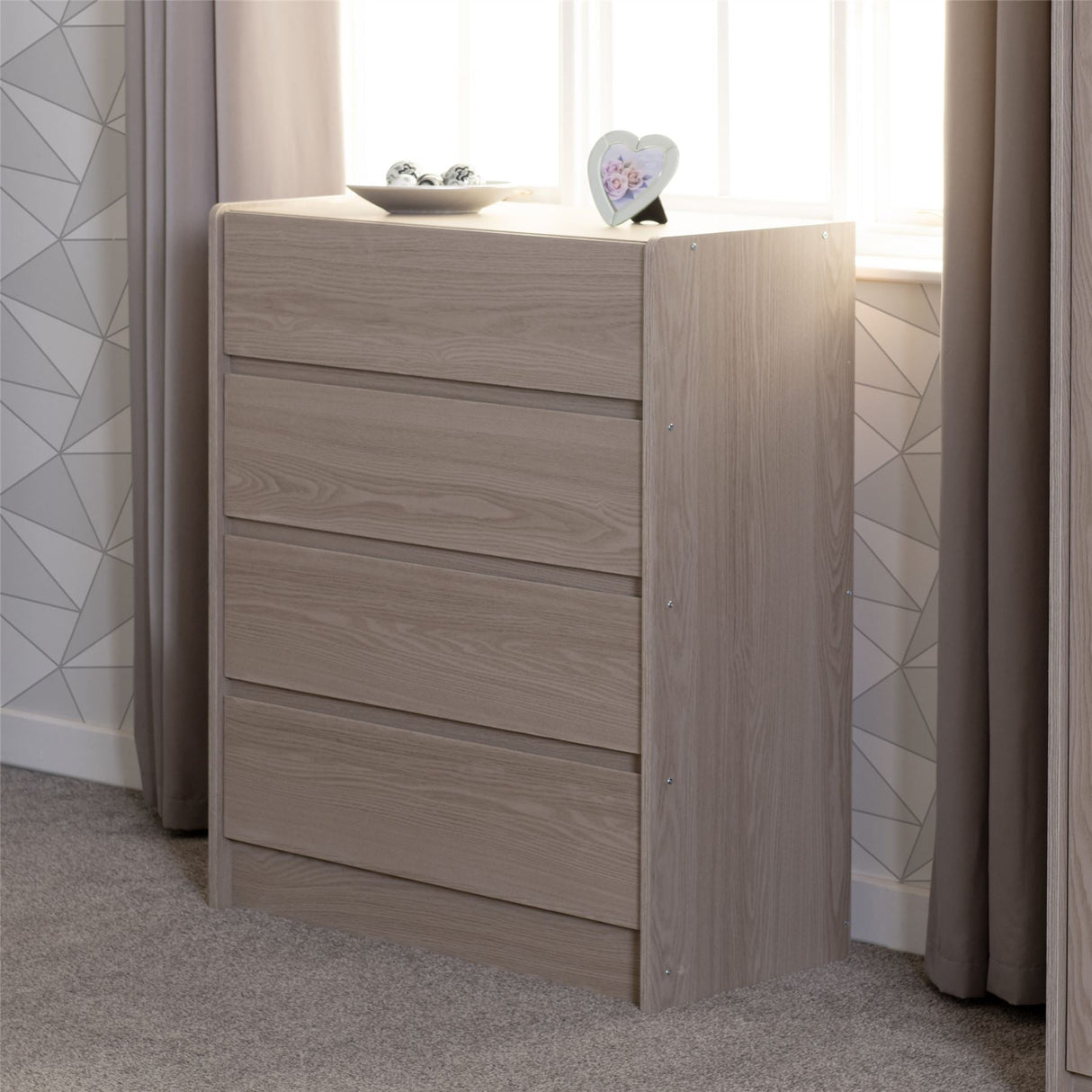 Paris 4 Drawer Chest - Seconique