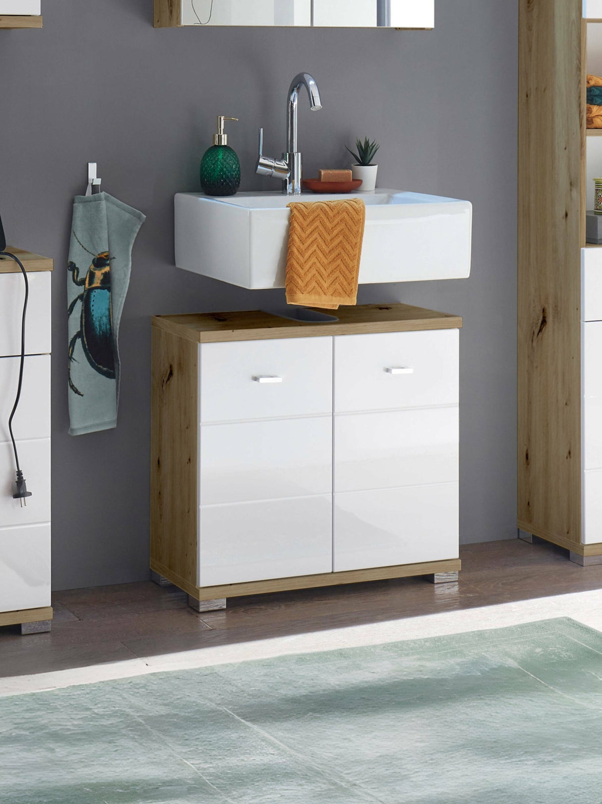 Pool 2 Door Under Sink Bathroom Cabinet - Julian Bowen