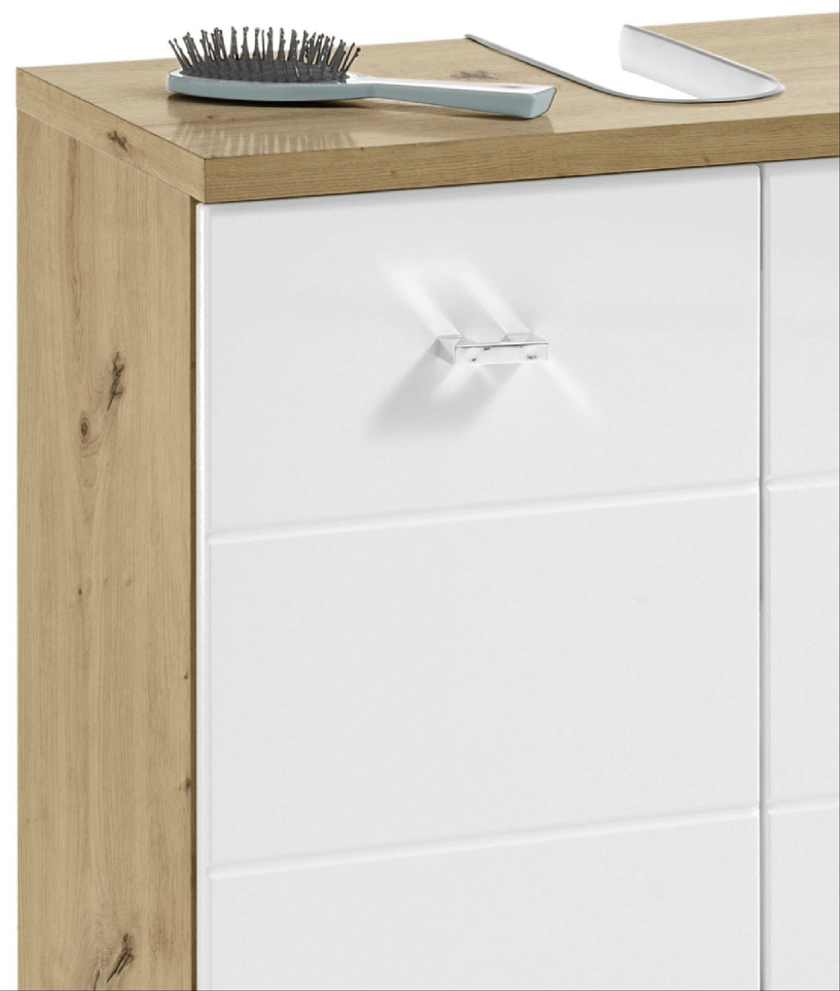 Pool 2 Door Under Sink Bathroom Cabinet - Julian Bowen