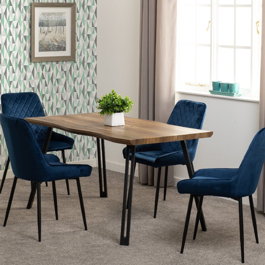 Quebec Wave Edge Dining Table with 4 Sapphire Chairs - Seconique
