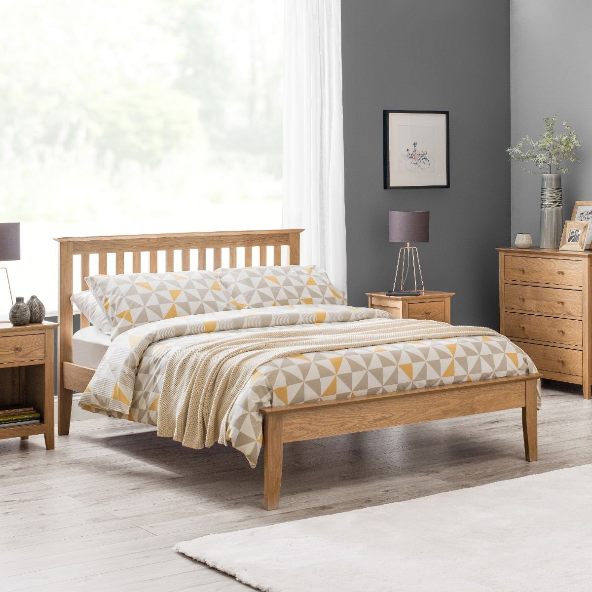 Salerno Shaker Bed - Julian Bowen