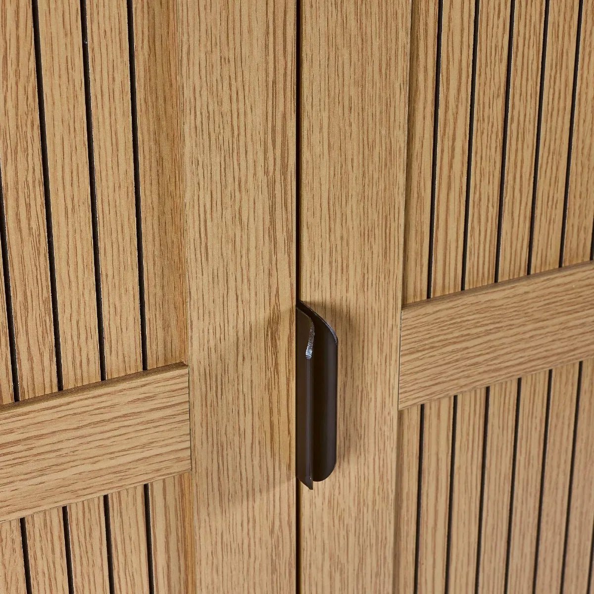 Sia 2 Door Double Wardrobe - Julian Bowen